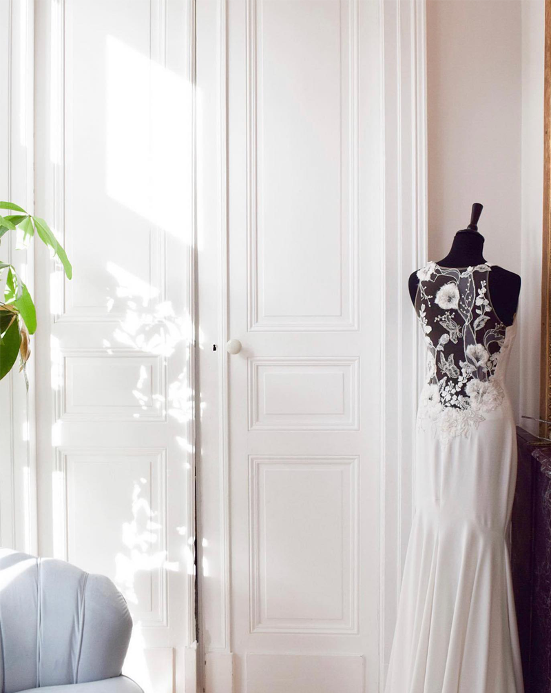 Showroom Robes de mariée Blanc Poudré